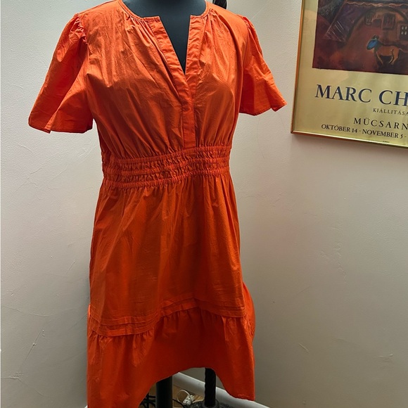 Quince Dresses & Skirts - Quince large worn once Orange Short Dress with pockets!